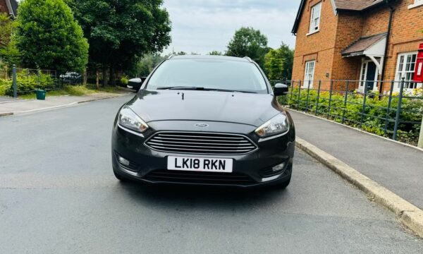 Ford Focus 2018 - Image 3