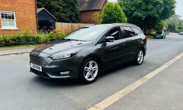 Ford Focus 2018 - Image 2