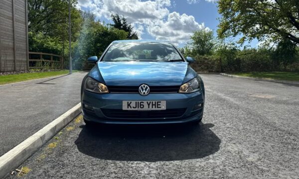 Volkswagen Golf 2016