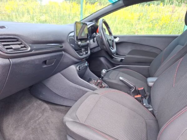 Ford, Focus - Image 3